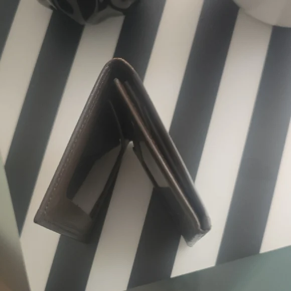 Burberry Green and Red Plaid Wallet Card Holder Great Condition Authentic - Picture 6 of 10